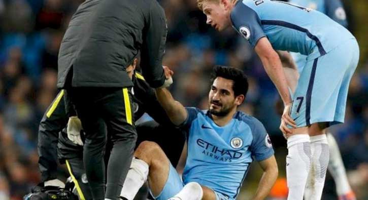 Manchester City'nin yıldızı İlkay, ameliyat edildi