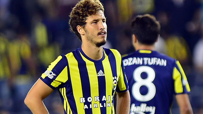 Salih Uçan takım arkadaşlarına veda etti