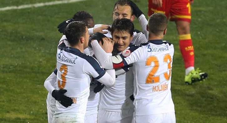 Başakşehir'den kupada 4'te 4!