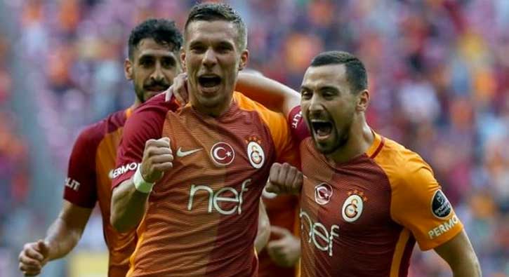 Lukas Podolski, Çin yerine Brezilya'ya gidiyor!
