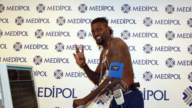 Emmanuel Adebayor: Tercih çok kolay oldu