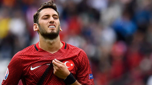 Hakan Çalhanoğlu'ndan ceza açıklaması