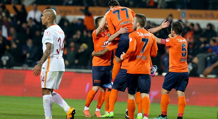 Galatasaray'dan kupaya erken veda