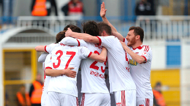 İlk turu geçen Sivasspor!