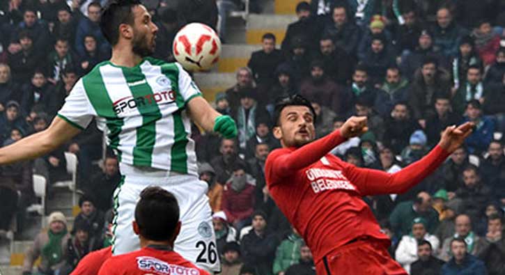 Konyaspor zor da olsa çeyrek finalde