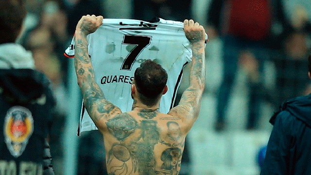 Quaresma'dan Fenerbahçe tribünlerine olay hareket!