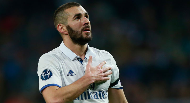 Karim Benzema Premier Lig'e!