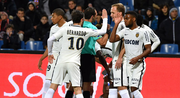 Monaco liderliği sevdi!