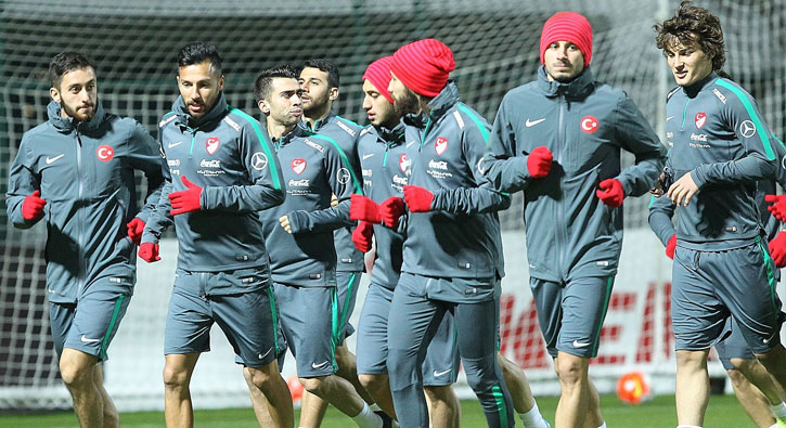 Guardiola'nın hedefinde o var! Görüşmeler başladı...