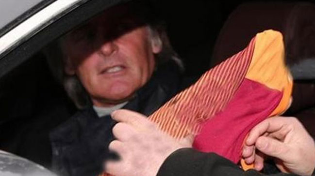 Riekerink forma imzalamayı reddetti