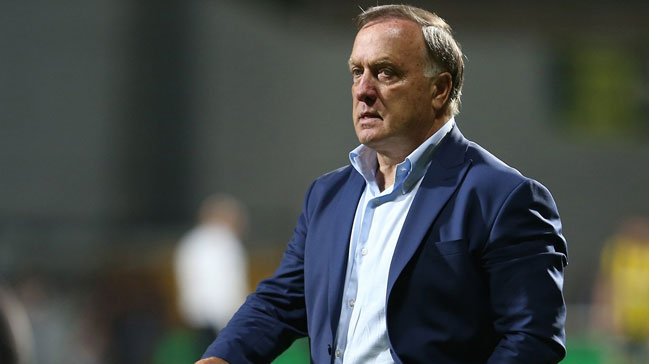 Advocaat'ın saç baş yolduran 4 yanlışı!