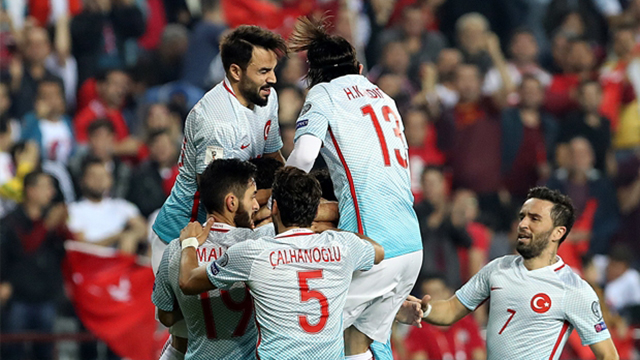 Milli maçın biletleri satışa çıktı