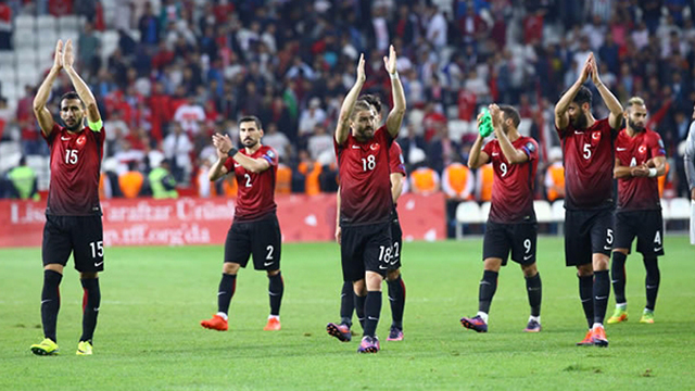 Milli maçın biletleri satışa çıktı