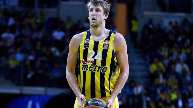 Fenerbahçe'ye bir kötü haber daha!