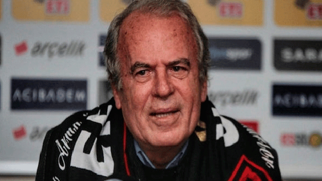 Mustafa Denizli ile Erkan Zengin birbirine girdi!