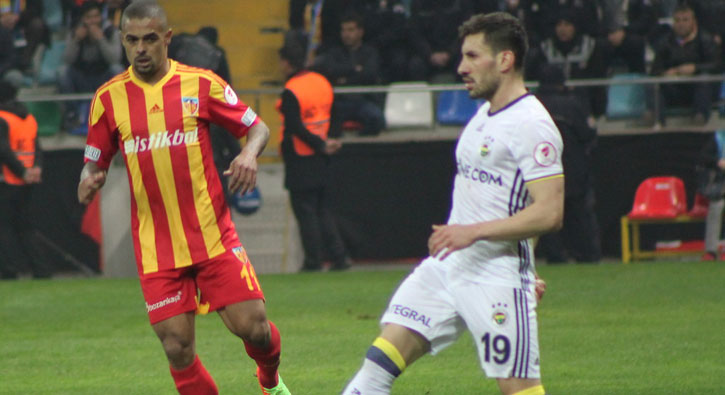 Fenerbahçe yarı finalin kapısını ardına kadar araladı!
