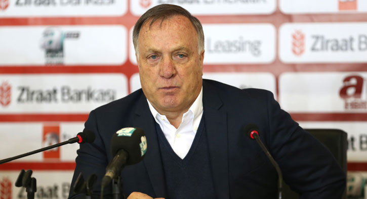 Advocaat'tan maç sonu şok tavır!