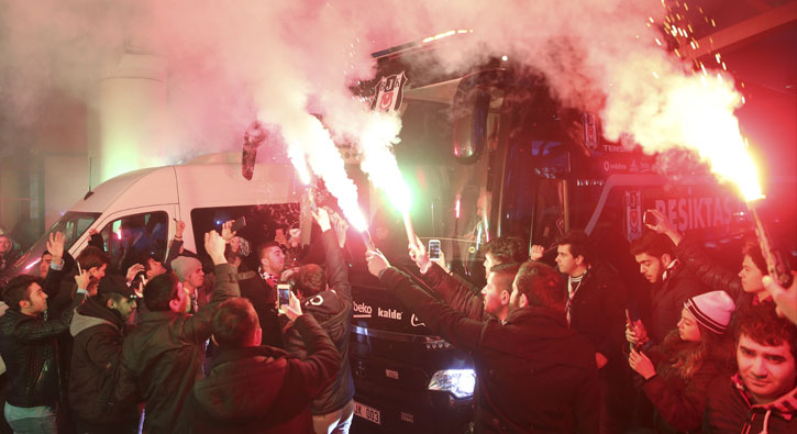 Beşiktaş, Arena'da şampiyonlar gibi karşılanacak