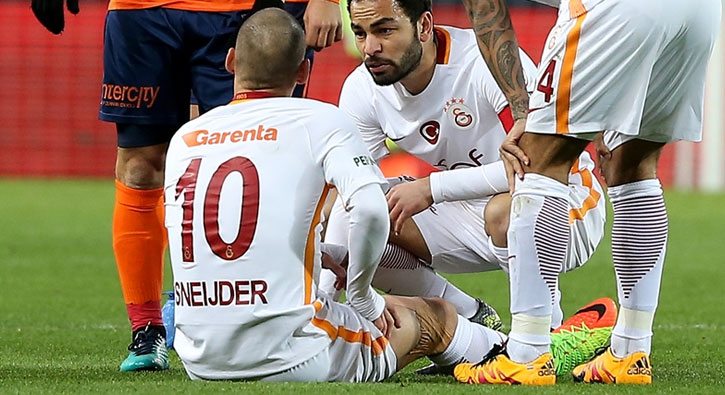 Galatasaray Sneijder'den gelen haberle sarsıldı!