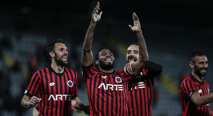 Gençlerbirliği Akhisar Belediyespor'u iki golle geçti