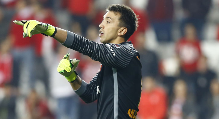 Muslera'dan stüdyoya soru