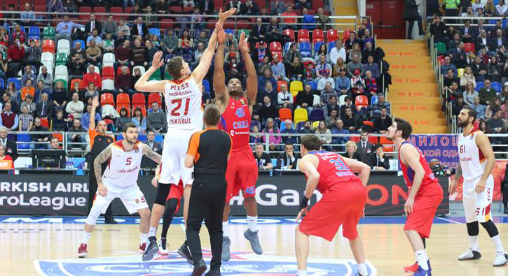 Galatasaray CSKA Moskova'ya boyun eğdi