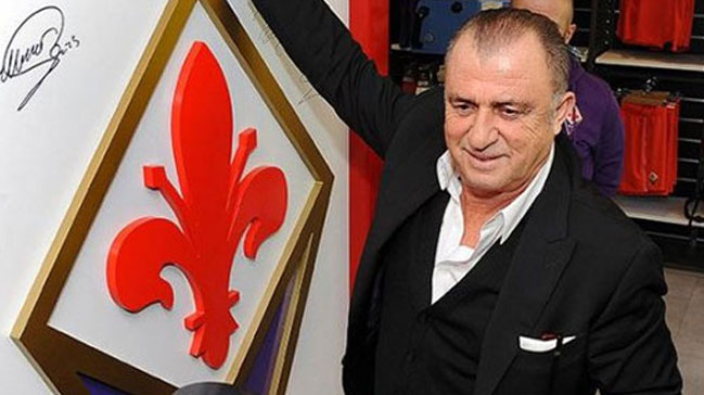 Fatih Terim: Totti oynamaya devam etmeli