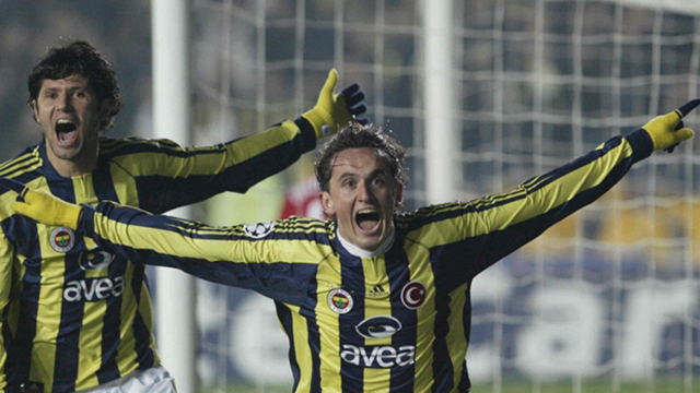 Fenerbahçe'de efsane geri dönüyor