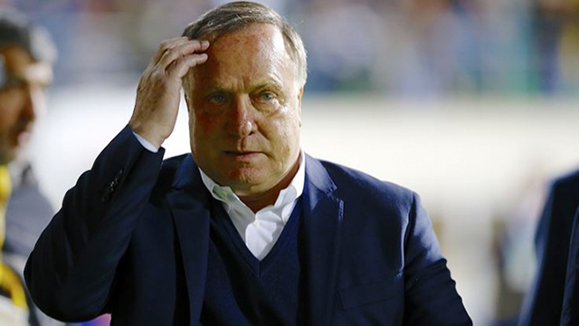 Dick Advocaat: Takımın komple değişmesi lazım!