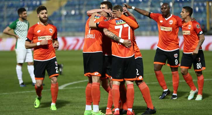 Adanaspor kötü gidişe dur dedi!