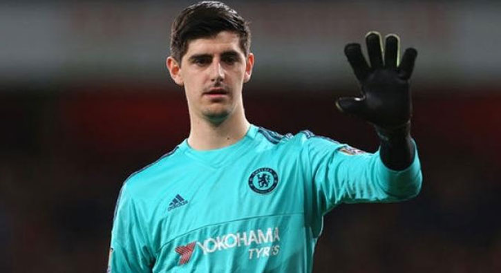 Courtois sözleşme uzatmak istiyor