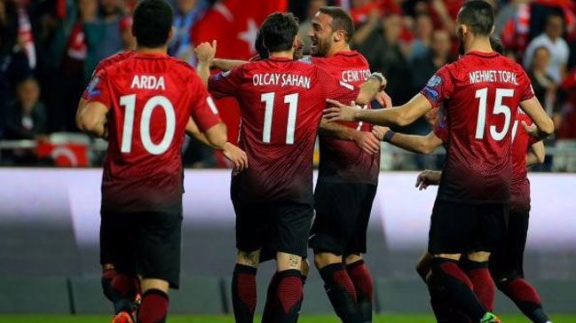 Arda Turan: Cenk'in golleriyle erken çözdük