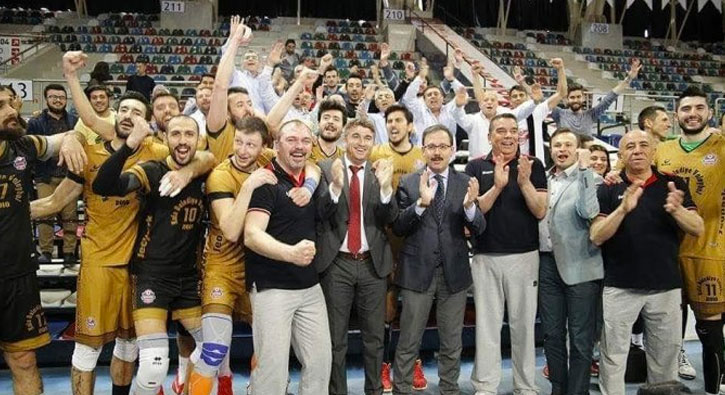 Efeler Ligi'ne yükselen takımlar belli oldu 
