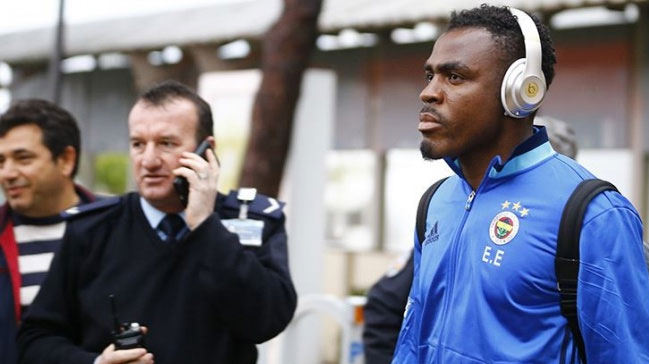 Fulham, Emenike'yi takibe aldı