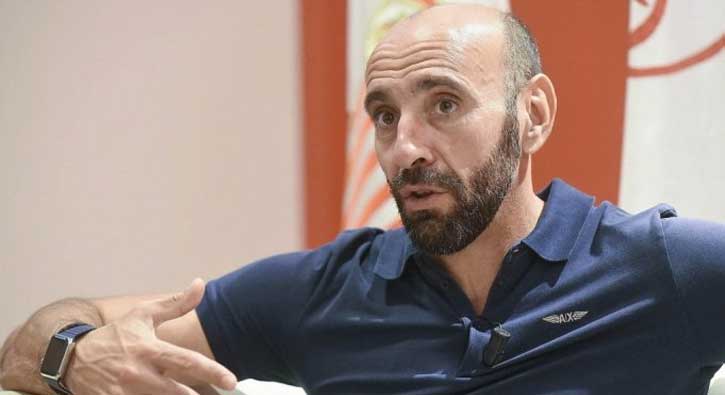 Sevilla'da Monchi ile yollar ayrıldı