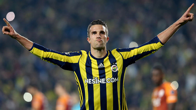 Fenerbahçe'ye Van Persie piyangosu!