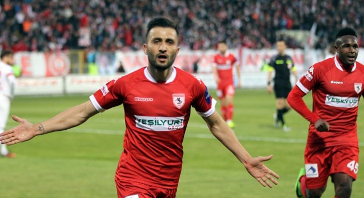 Samsunspor, Balıkesir'i tek golle yıktı 