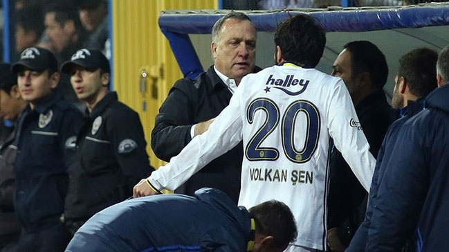 Fenerbahçe'de flaş Volkan Şen kararı