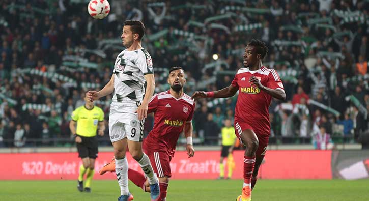 Konyaspor - Sivasspor maçında ilginç anlar!