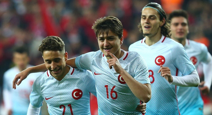 Cengiz Ünder, Manchester United'a mı gidiyor? 