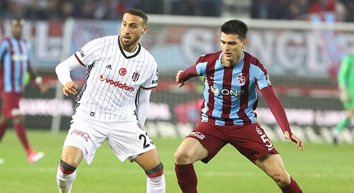 Beşiktaş'a iki şok birden! Cenk ve Quaresma...