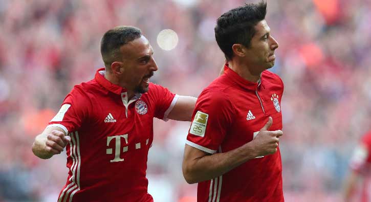 Bayern Münih şov yaptı! Dortmund...