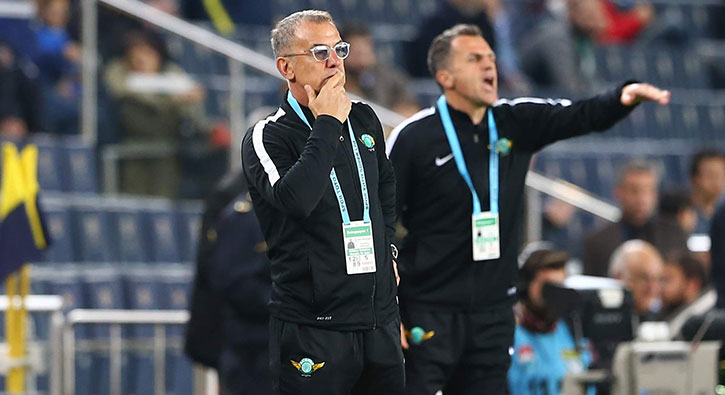 Akhisar cephesinden flaş yorum: "Çok yumuşak bir Fenerbahçe" 