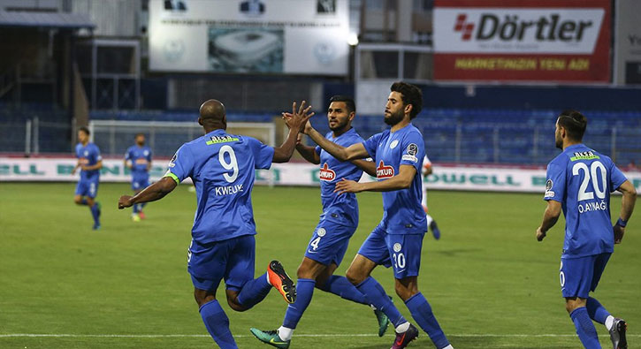 6 puanlık maçta kazanan Rizespor
