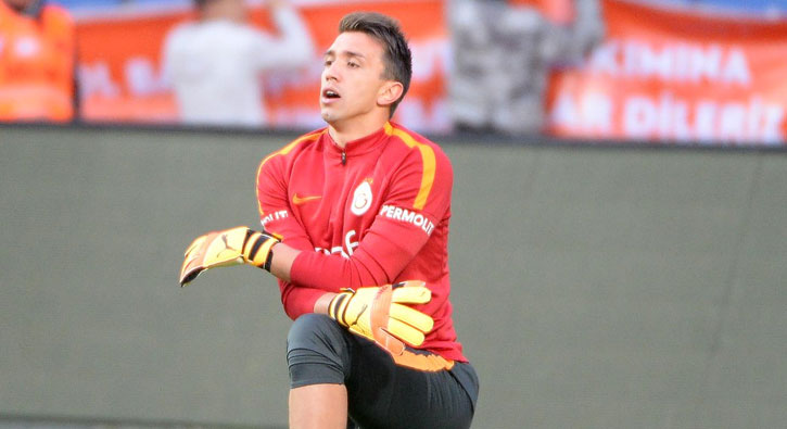Başakşehir maçı öncesi Muslera'dan sürpriz hareket