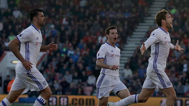 Chelsea şampiyonluğa koşuyor