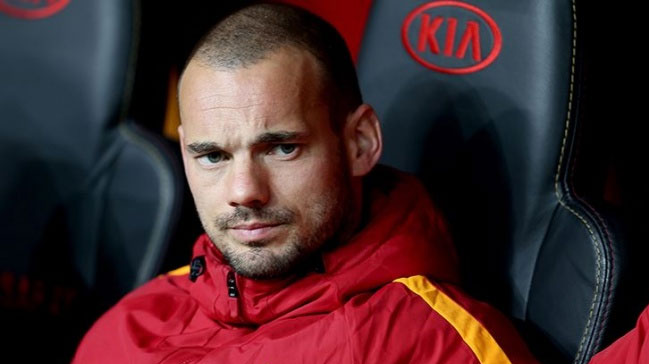 Ortalığı karıştıracak iddia: Sneijder Fenerbahçe'yle görüştü