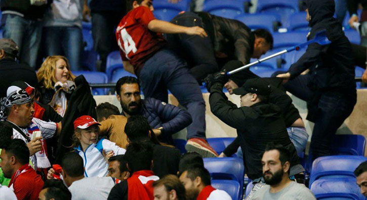 Lyon'a ağır cezalar yolda! UEFA harekete geçti