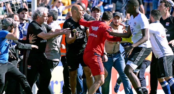 Bastia - Lyon maçı yarıda kaldı!