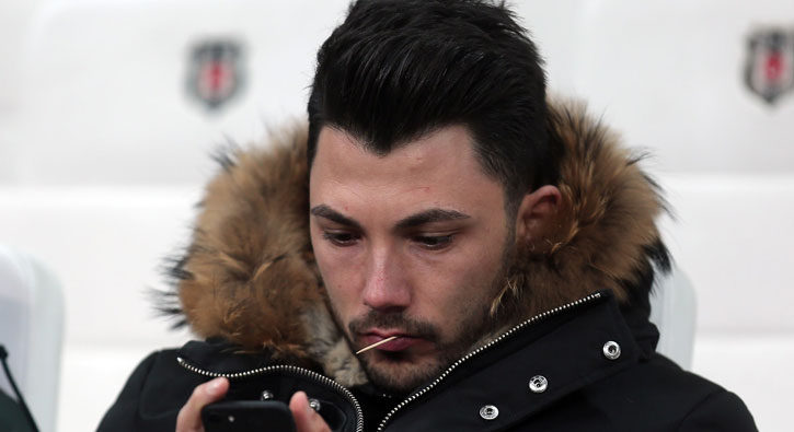 Tolgay Arslan'a güle güle